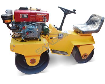 ?SYL-850s座駕<font color='red'>壓路機</font>：為道